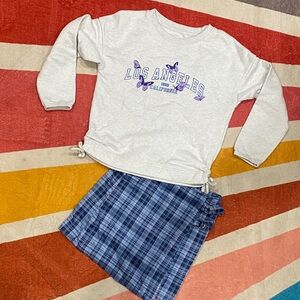 3/$10 Girls small Los Angeles Sweatshirt and Blue Plaid Skirt Set